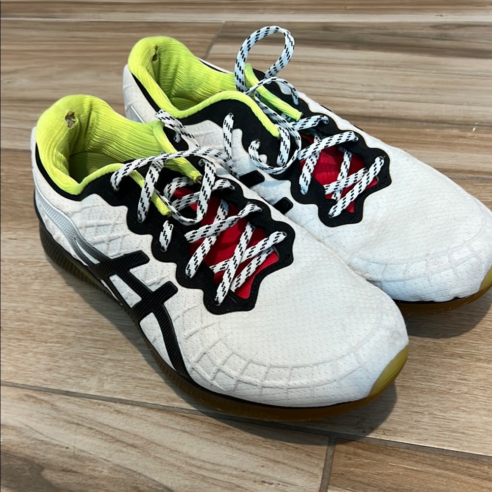 Asics White and Black Athletic Shoes with Red Accents